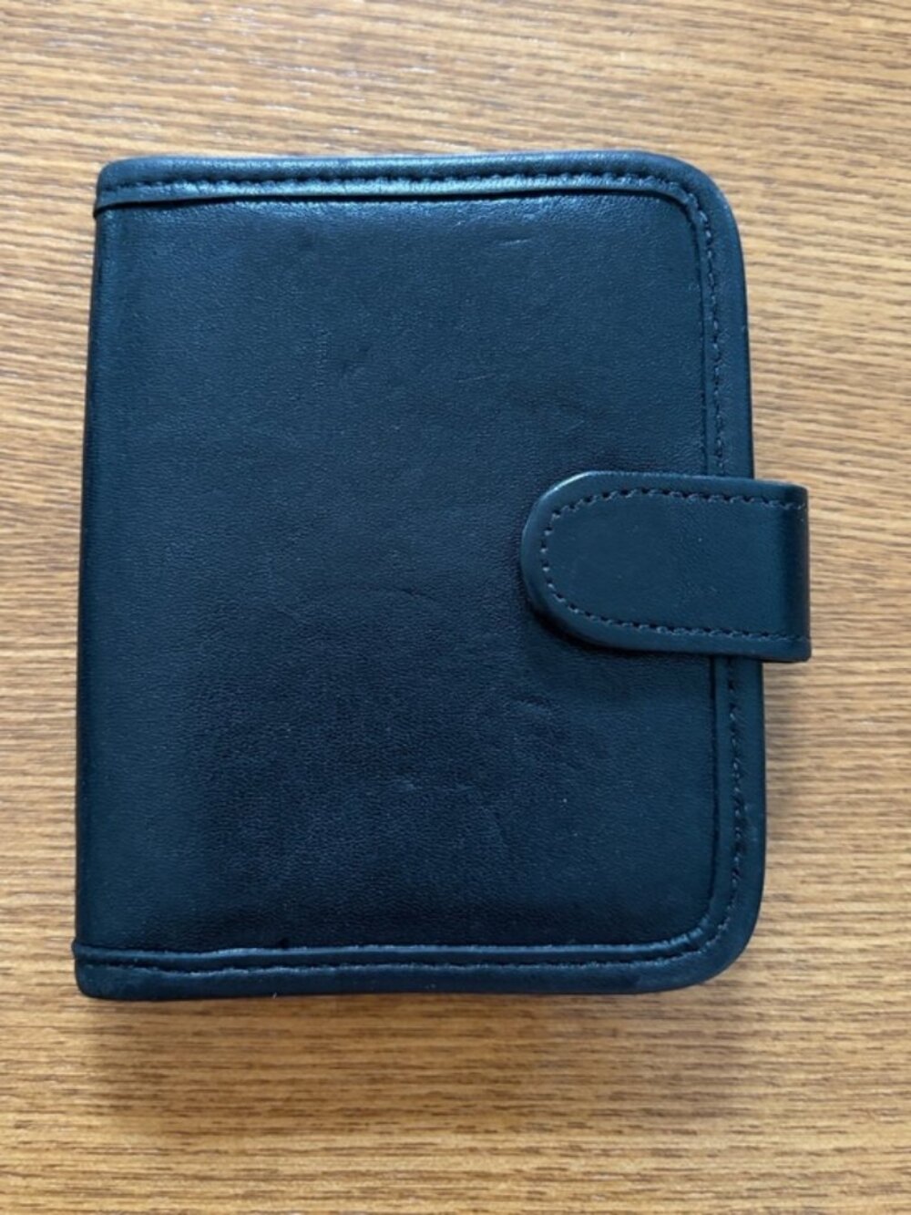 Rare Vintage Coach Black Leather Bifold Wallet Tab Closure Pocket Wallet - Picture 1 of 12